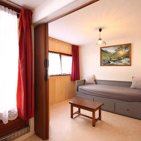 F2 Au Pied Des Pistes Avec Parking Et Balcon - 6 Pers. - Fr-1-415-199 Lägenhet